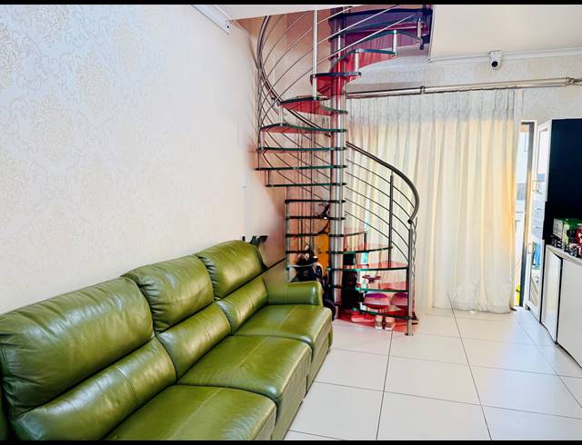 3 BEDROOM PENTHOUSE FOR SALE IN DAINFERN
